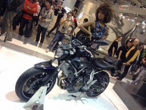 Blot 74.990 kr. bliver prisen, når Yamaha's nye MT-07 lander i butikkerne til marts.